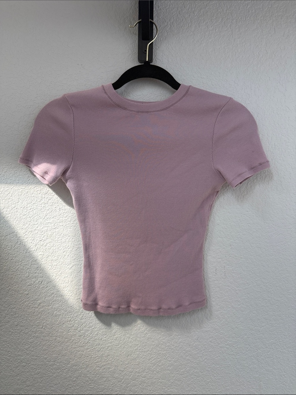 SKIMS Mauve Cotton Ribbed Tee - Size S